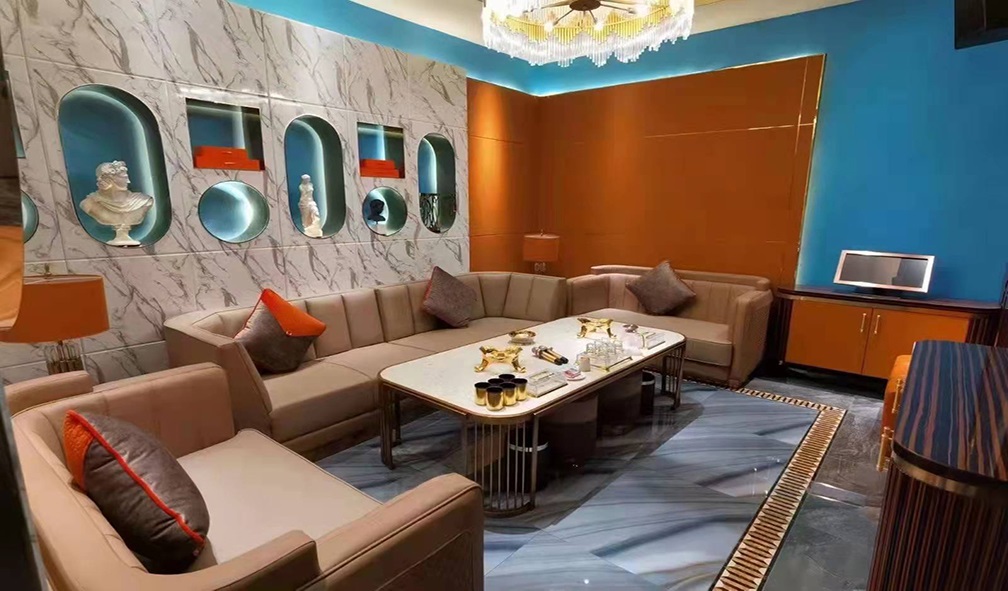 合肥顶级夜总会招聘-包住宿日结不拖欠(图2) 合肥顶级夜总会招聘-包住宿日结不拖欠(图2)